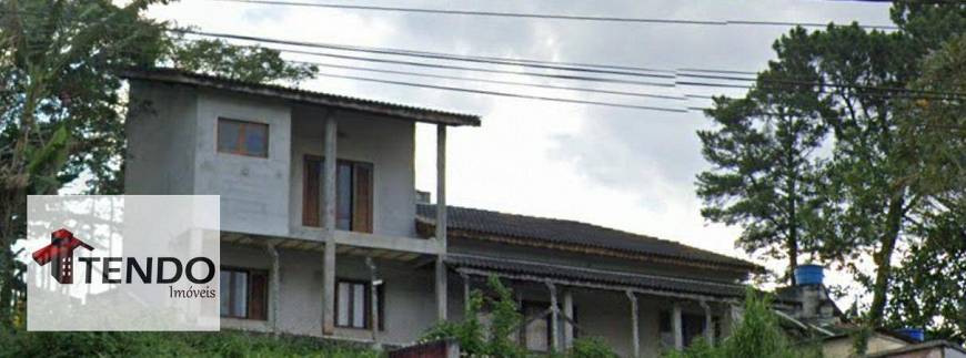 Foto 2 de Sobrado com 2 Quartos à venda, 200m² em Suissa, Ribeirão Pires