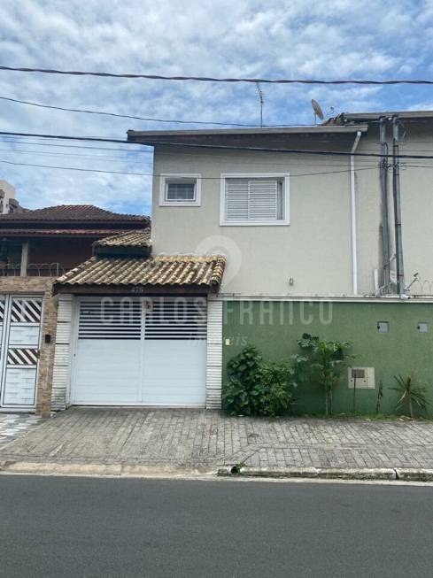 Foto 1 de Sobrado com 2 Quartos à venda, 170m² em Vila Assunção, Praia Grande