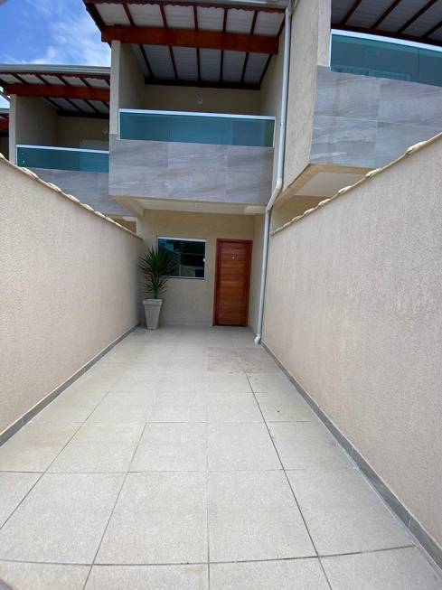 Foto 1 de Sobrado com 2 Quartos à venda, 123m² em Vila Caicara, Praia Grande