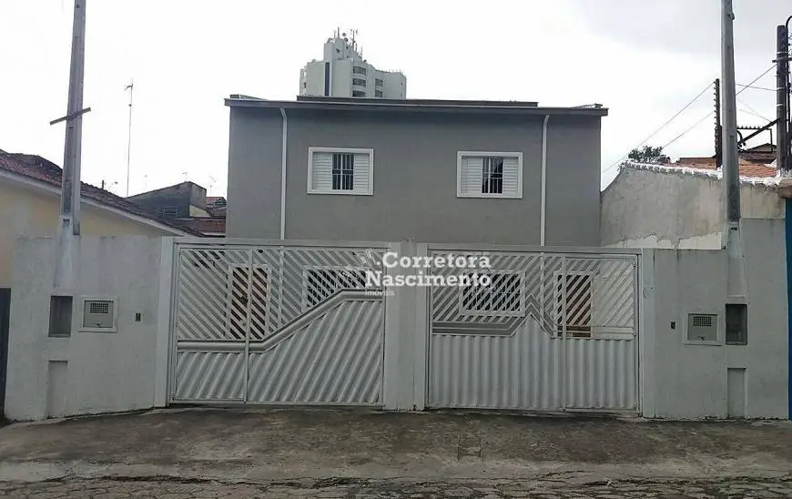 Foto 1 de Sobrado com 3 Quartos para alugar, 180m² em Centro, Jacareí