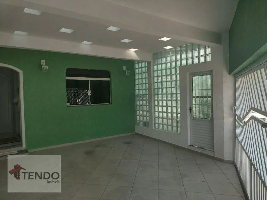 Foto 2 de Sobrado com 3 Quartos à venda, 238m² em Jardim Beatriz, São Bernardo do Campo