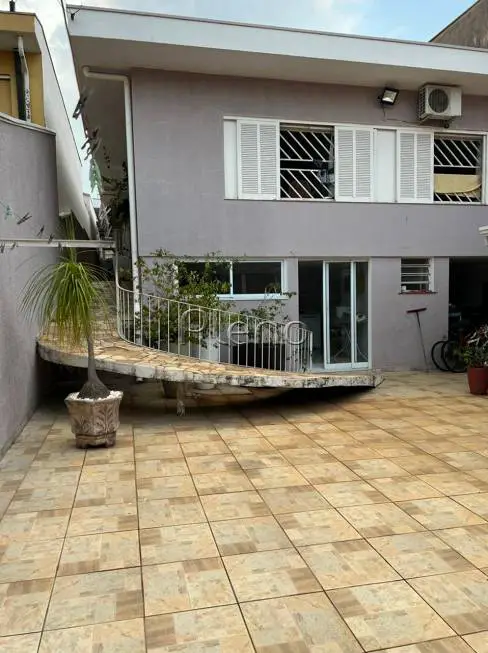 Foto 1 de Sobrado com 3 Quartos à venda, 252m² em Jardim Guanabara, Campinas