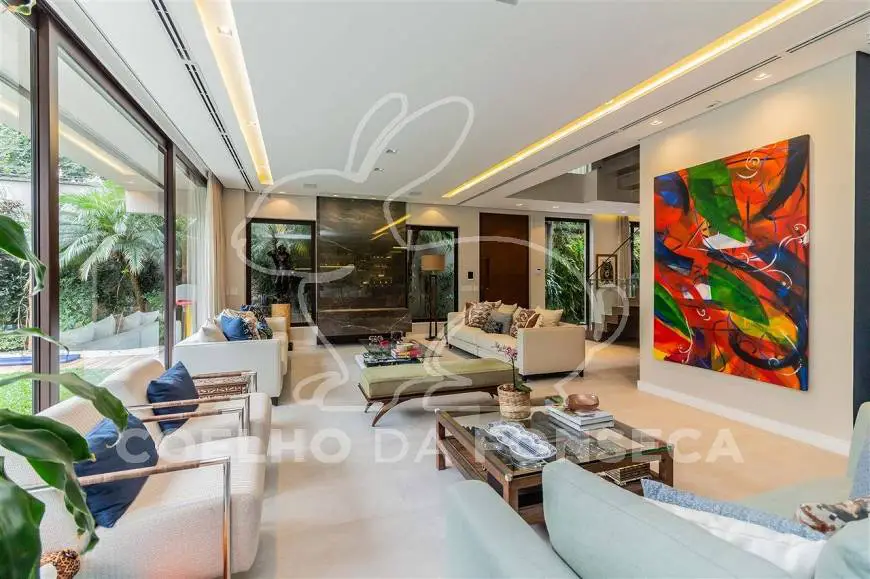 Foto 1 de Sobrado com 3 Quartos para alugar, 900m² em Jardim Paulista, São Paulo