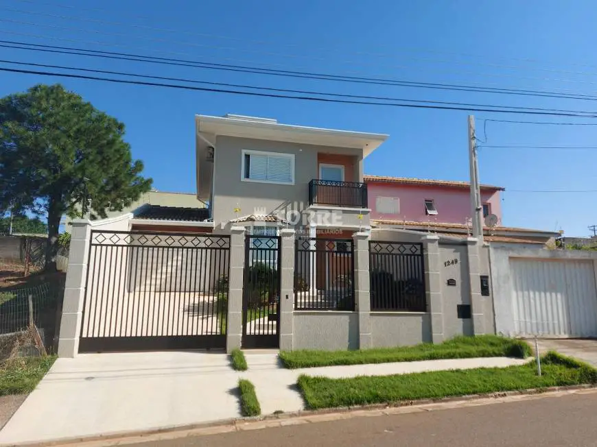 Foto 1 de Sobrado com 3 Quartos para alugar, 184m² em Loteamento Alphaville Campinas, Campinas