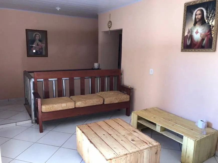 Foto 2 de Sobrado com 3 Quartos à venda, 225m² em Nossa Senhora de Fatima, Paracatu