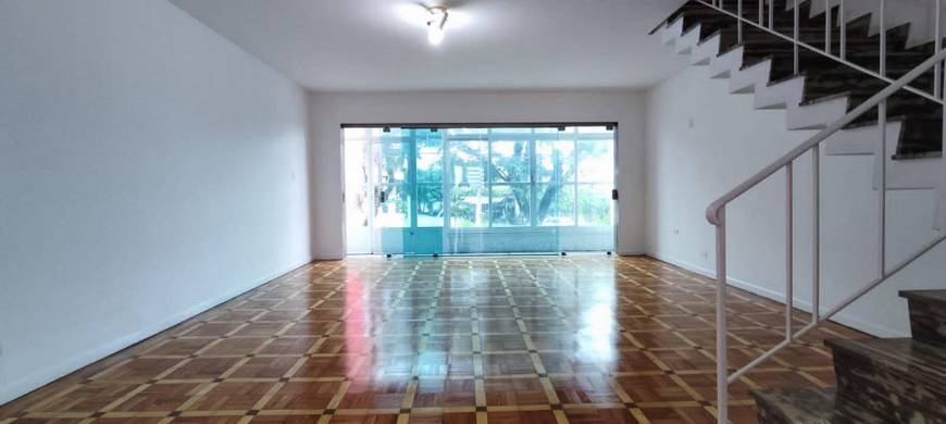 Foto 2 de Sobrado com 3 Quartos para alugar, 200m² em Parque da Mooca, São Paulo