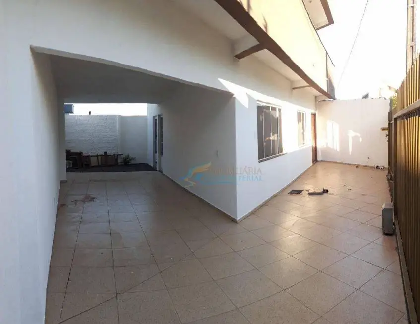 Foto 2 de Sobrado com 3 Quartos à venda, 120m² em Pioneiros Catarinenses, Cascavel