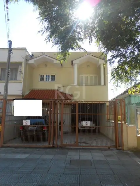 Foto 4 de Sobrado com 3 Quartos à venda, 217m² em São Geraldo, Porto Alegre