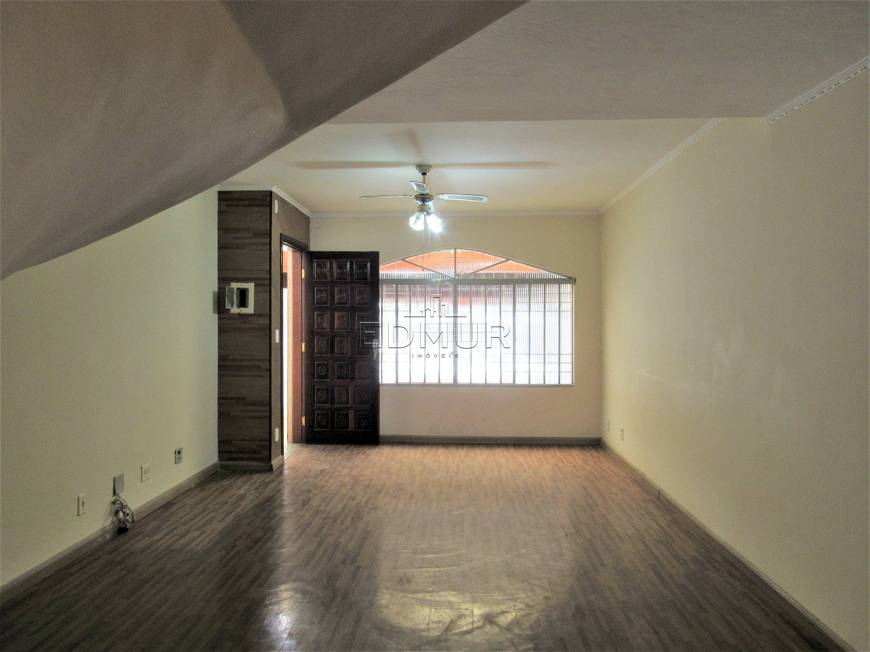 Foto 2 de Sobrado com 3 Quartos à venda, 234m² em Vila Curuçá, Santo André