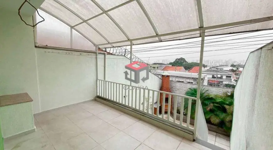 Foto 1 de Sobrado com 3 Quartos para alugar, 260m² em Vila Curuçá, Santo André