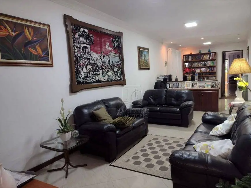 Foto 1 de Sobrado com 3 Quartos à venda, 233m² em Vila Francisco Matarazzo, Santo André