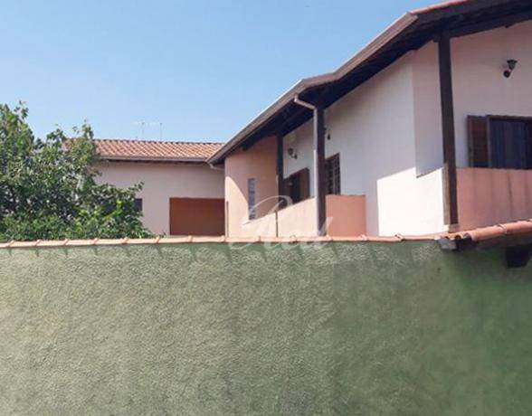 Foto 1 de Sobrado com 3 Quartos à venda, 247m² em Vila Urupês, Suzano