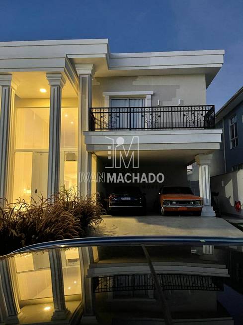 Foto 1 de Sobrado com 4 Quartos à venda, 320m² em Boulevard Lagoa, Serra