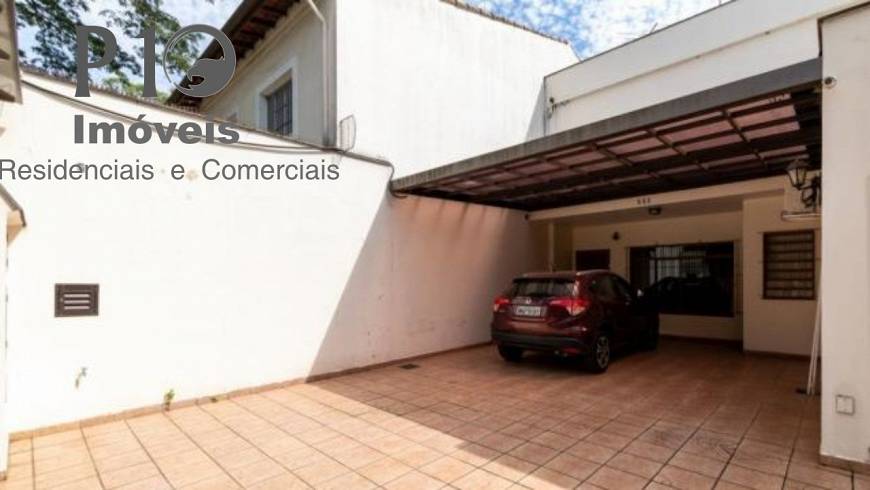 Foto 1 de Sobrado com 4 Quartos à venda, 220m² em Campo Belo, São Paulo