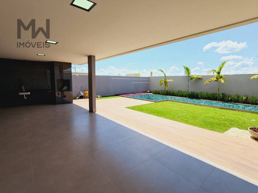 Foto 4 de Sobrado com 4 Quartos à venda, 260m² em Condominio Residencial Grand Trianon, Anápolis