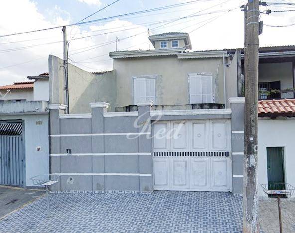 Foto 1 de Sobrado com 4 Quartos para venda ou aluguel, 217m² em Jardim dos Ipês, Suzano