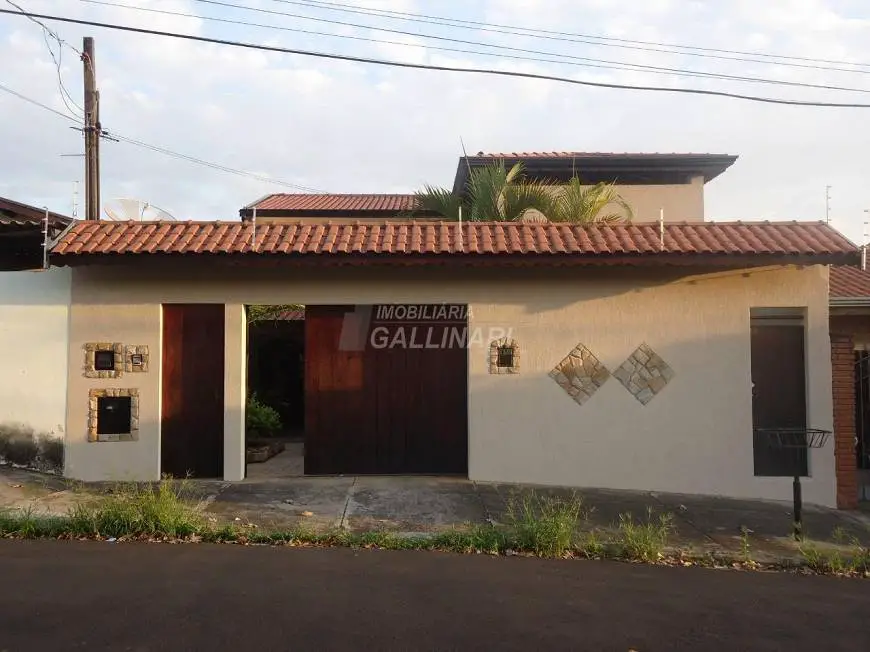 Foto 2 de Sobrado com 4 Quartos à venda, 240m² em Parque Santa Bárbara, Campinas