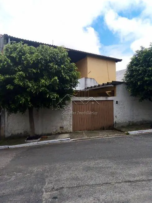 Foto 1 de Sobrado com 4 Quartos para alugar, 100m² em Vila Esperança, São Paulo