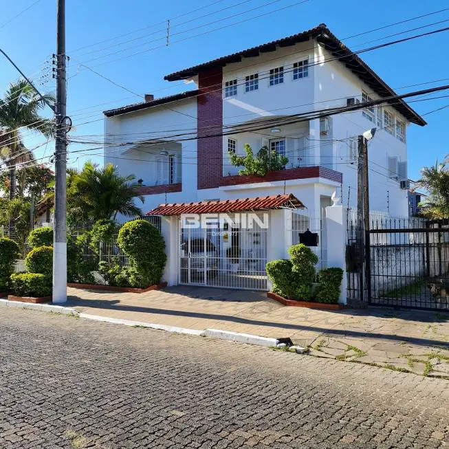 Foto 1 de Sobrado com 5 Quartos à venda, 410m² em Cinco Colonias, Canoas