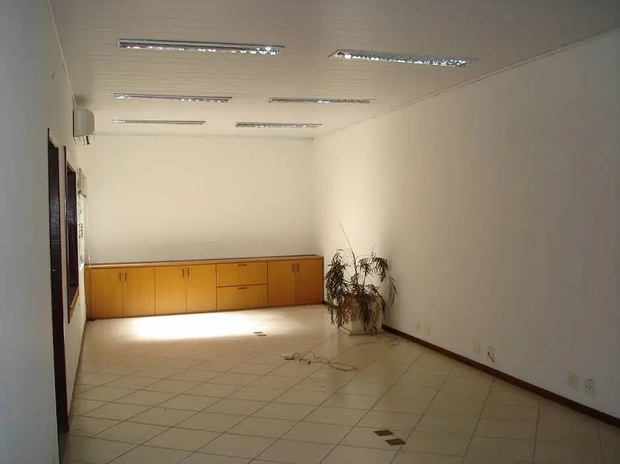 Foto 5 de Sobrado com 7 Quartos para alugar, 548m² em Jabaquara, São Paulo