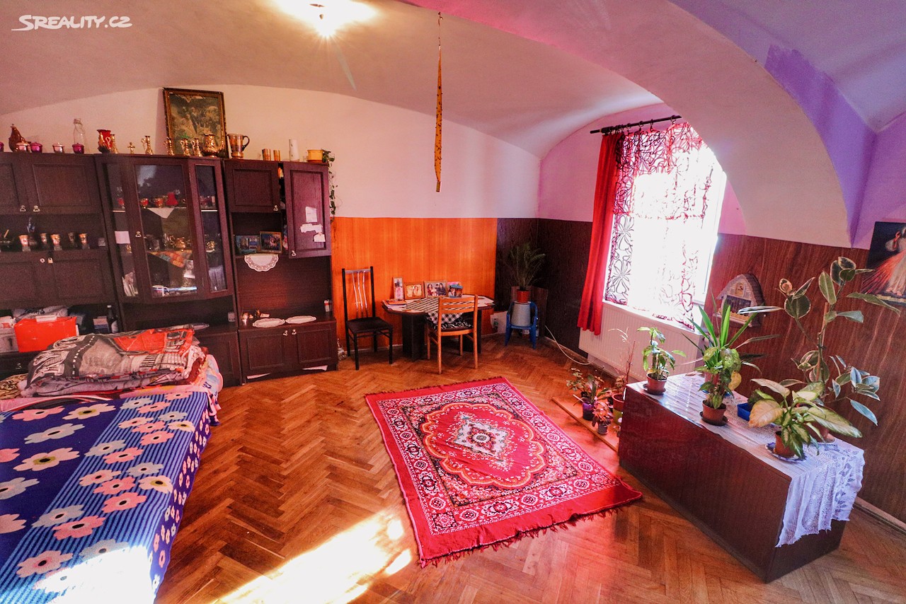 Prodej bytu 2+1 68 m², Mírová, Golčův Jeníkov