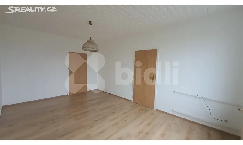 Prodej bytu 3+1 67 m², Sídliště na Sadech, České Velenice