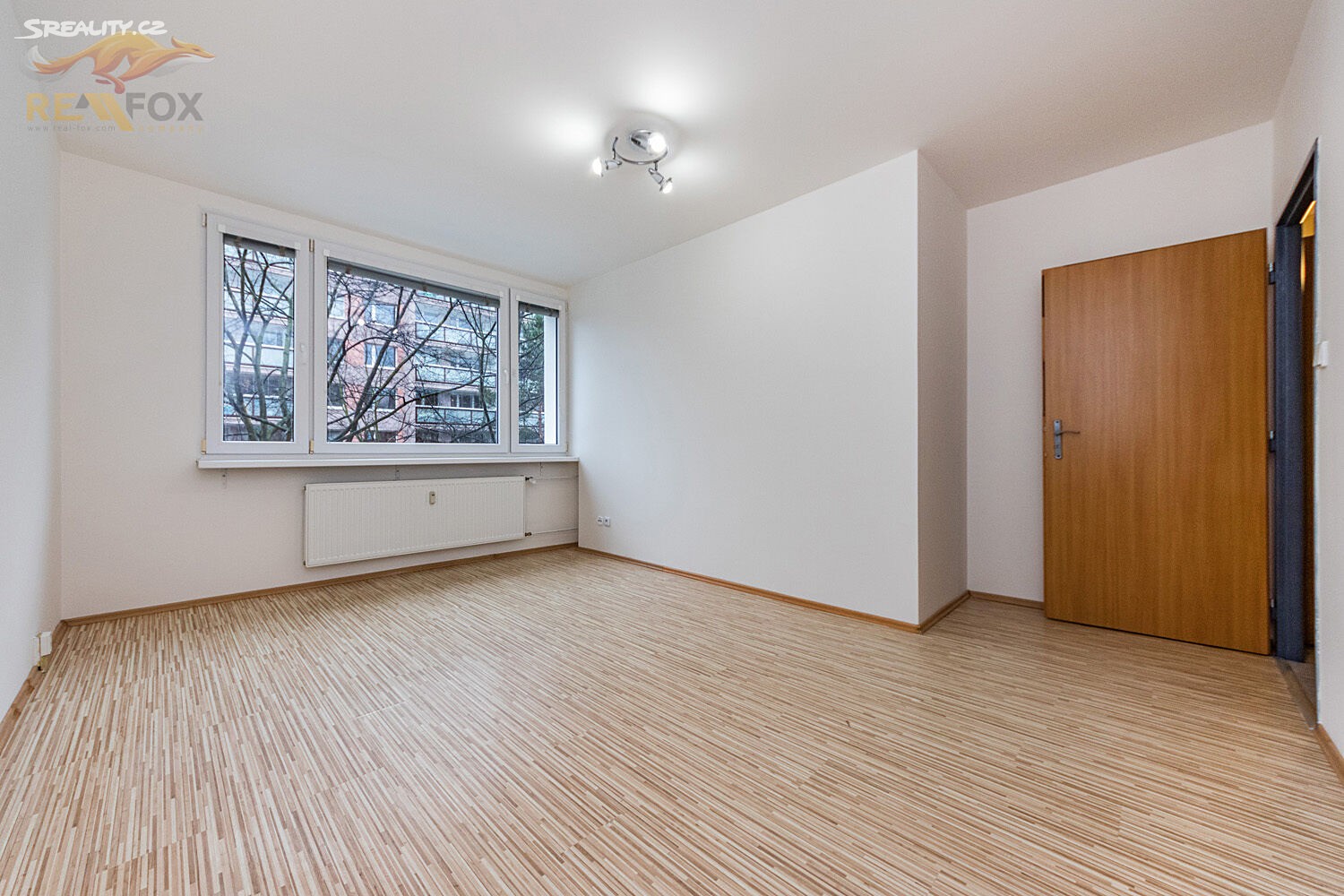 Prodej bytu 4+1 75 m², Křtinská, Praha 4 - Háje