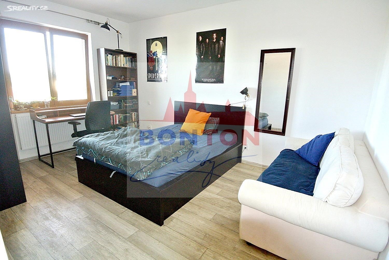 Prodej bytu 4+1 130 m² (Mezonet), K Bytovkám, Veliká Ves