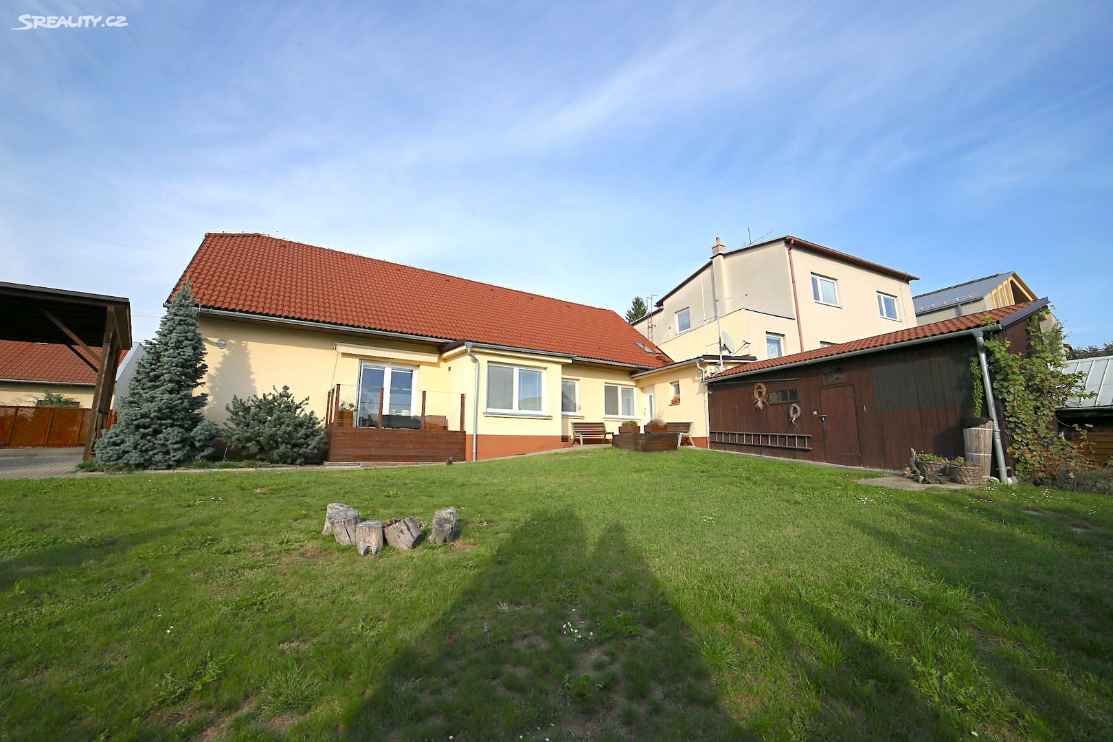 Prodej  rodinného domu 350 m², pozemek 1 096 m², Přehradní, Zlín - Kostelec