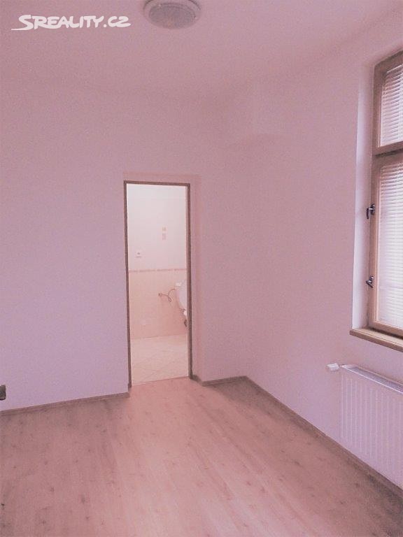 Pronájem bytu 1+1 37 m², Jablonec nad Nisou, okres Jablonec nad Nisou