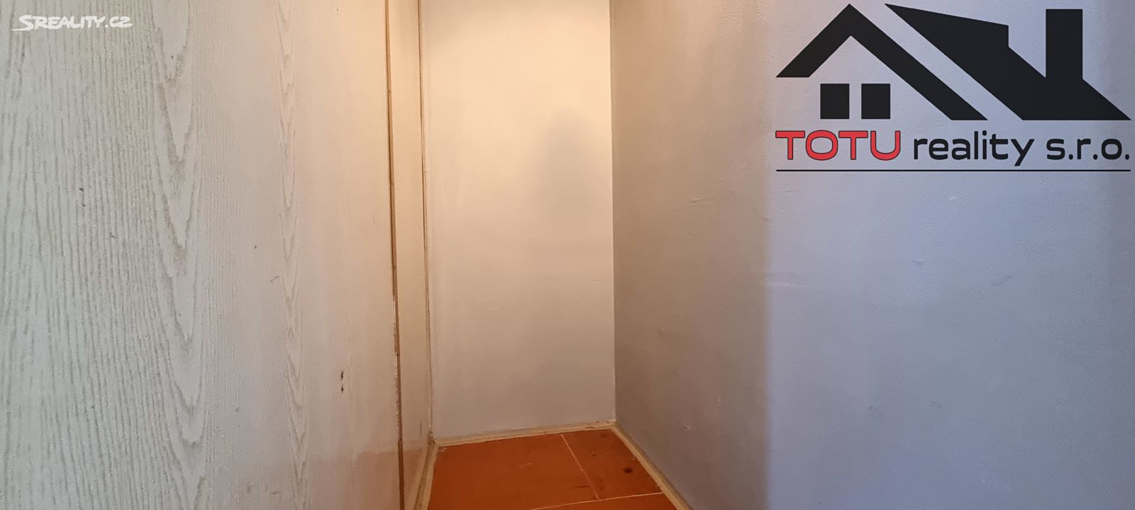 Pronájem bytu 1+1 31 m², Na Zavadilce, Jaroměř - Pražské Předměstí