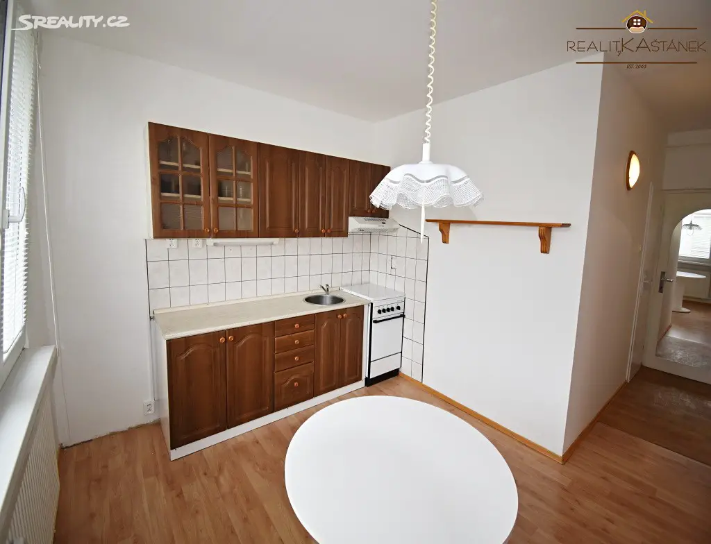 Pronájem bytu 1+1 33 m², Zámecký vrch, Liberec - Liberec XXX-Vratislavice nad Nisou