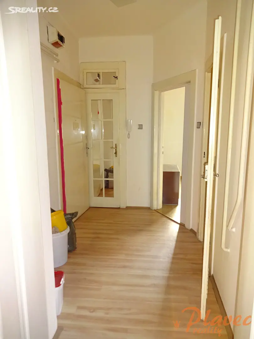 Pronájem bytu 1+1 42 m², Národní obrany, Praha 6 - Bubeneč