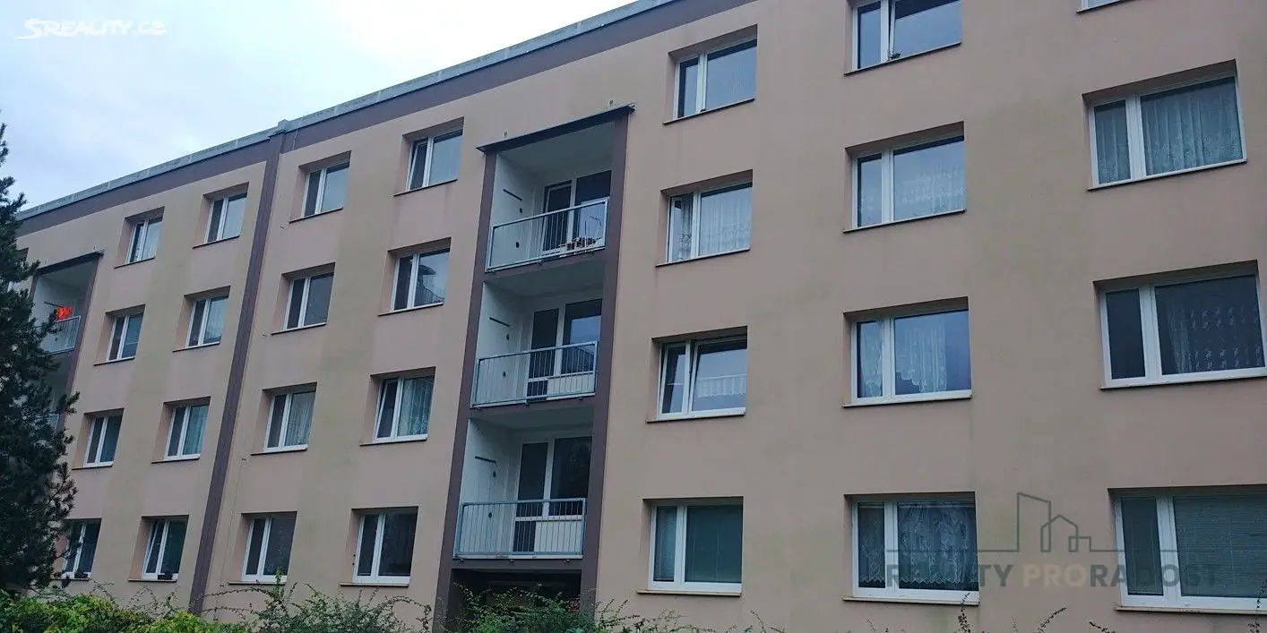 Pronájem bytu 1+1 37 m², Jindřicha Plachty, Ústí nad Labem - Mojžíř