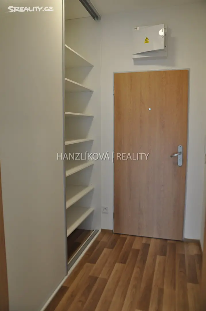 Pronájem bytu 1+kk 30 m², Volejbalistů, České Budějovice - České Budějovice 2