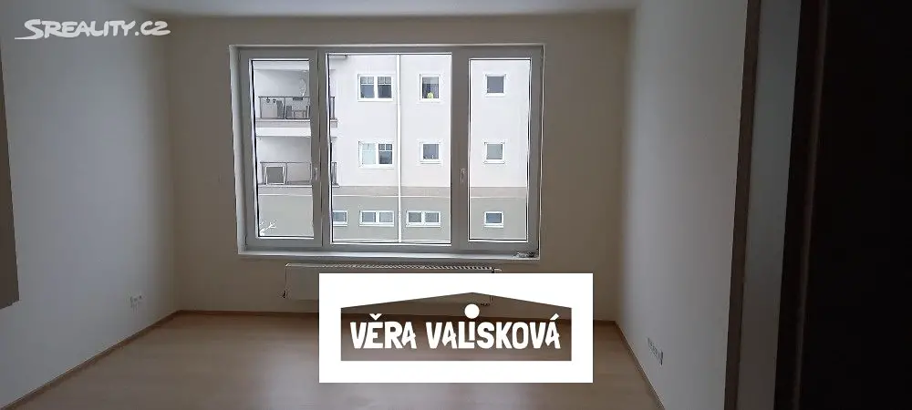 Pronájem bytu 1+kk 31 m², Kroměříž, okres Kroměříž