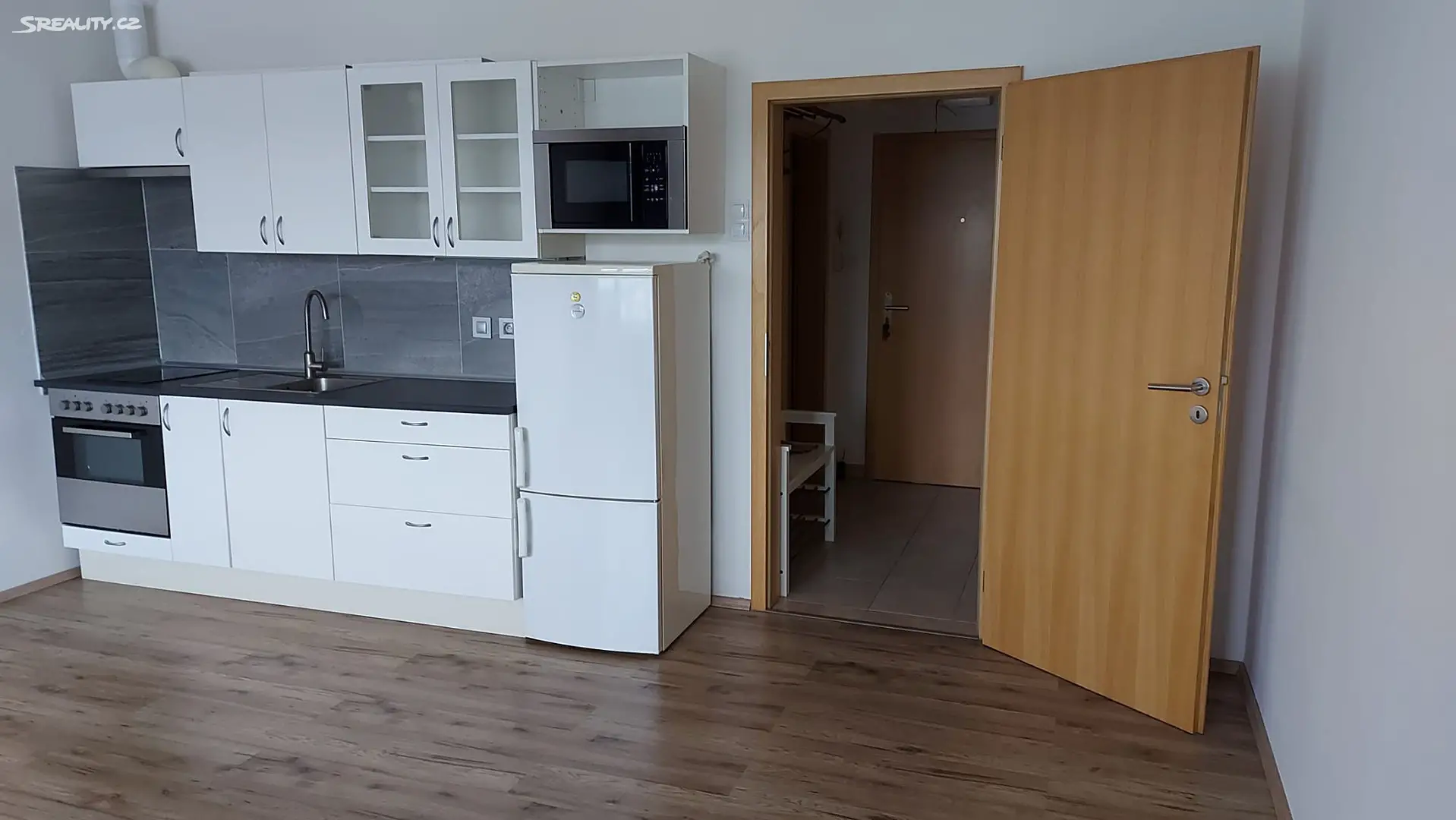 Pronájem bytu 1+kk 41 m², V Portyči, Písek - Pražské Předměstí
