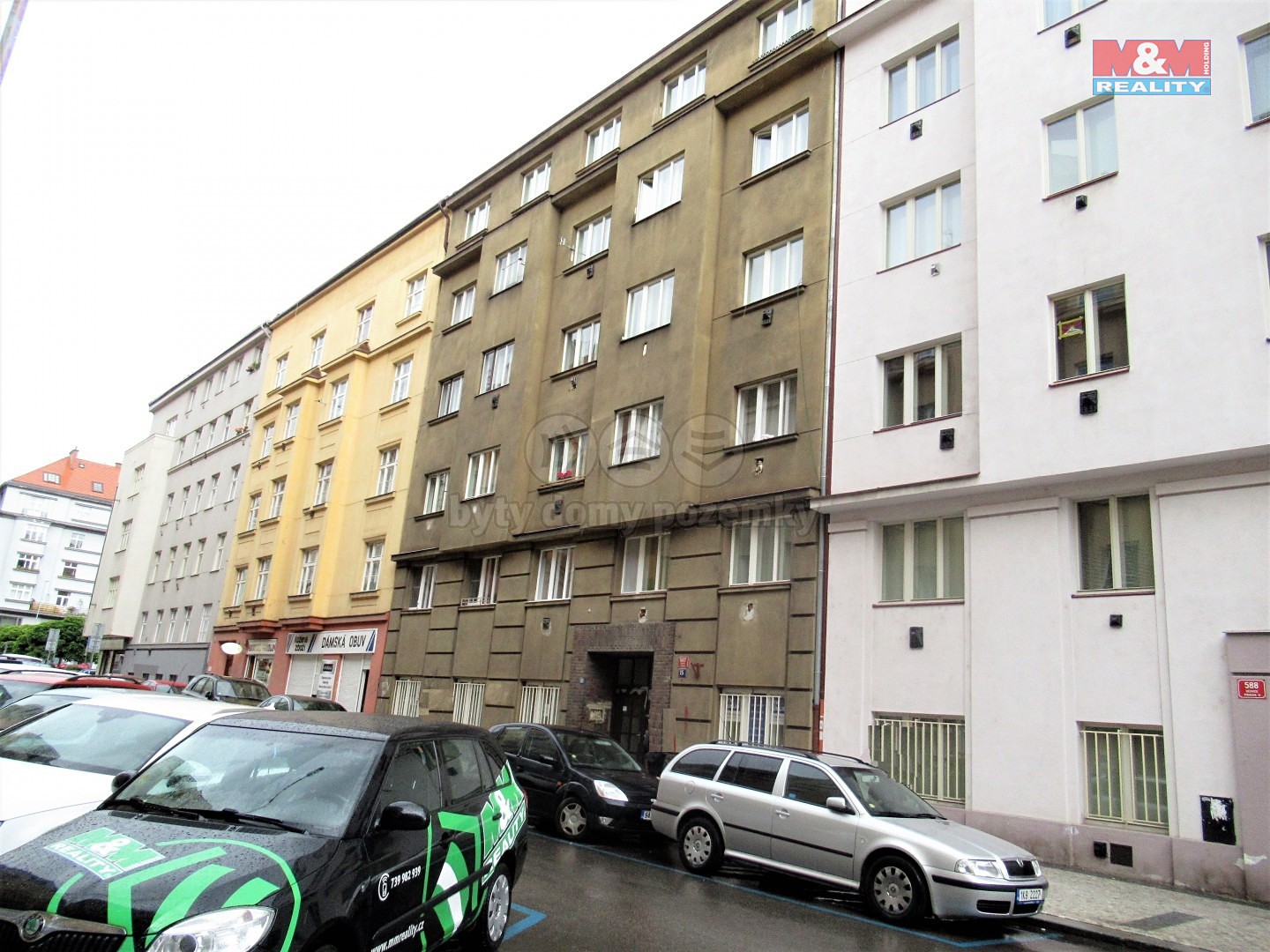 Pronájem bytu 1+kk 30 m², Kafkova, Praha 6 - Dejvice