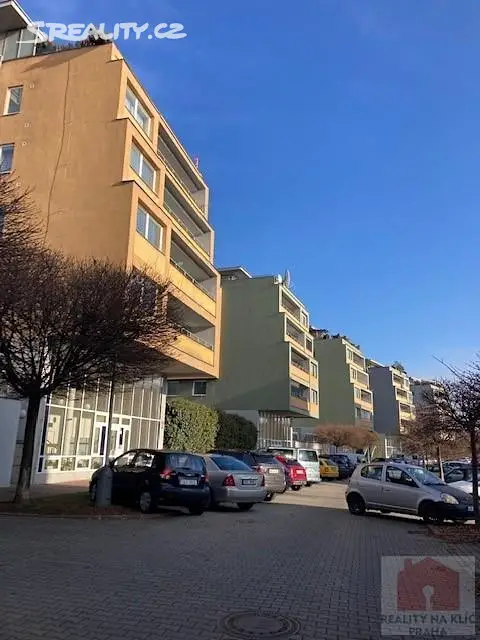 Pronájem bytu 1+kk 34 m², Vřesová, Praha 8 - Troja