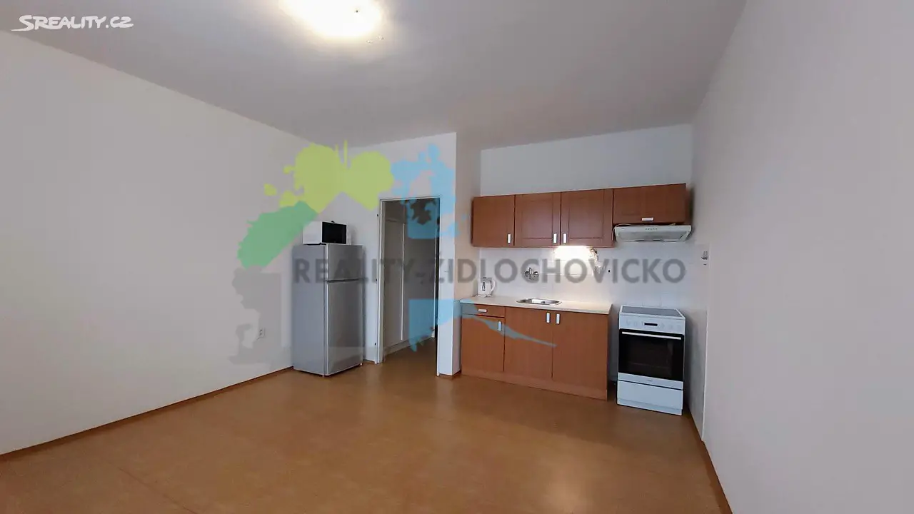 Pronájem bytu 1+kk 27 m², Havlíčkova, Židlochovice