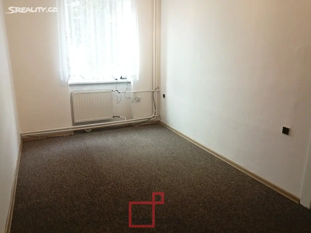 Pronájem bytu 2+1 60 m², Náves Svobody, Olomouc - Holice