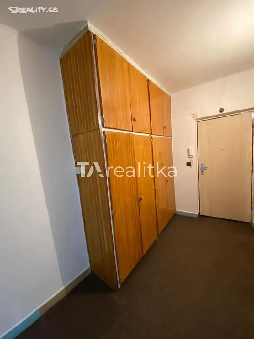Pronájem bytu 2+1 54 m², Vojtěcha Martínka, Orlová - Lutyně
