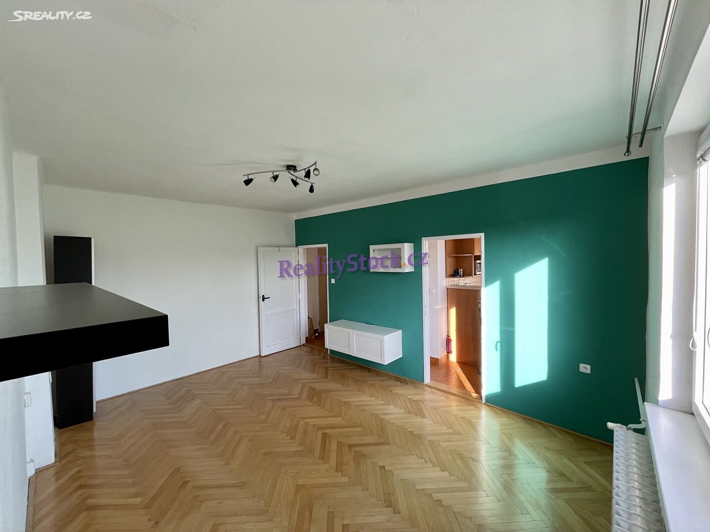 Pronájem bytu 2+1 55 m², Púchovská, Praha 4
