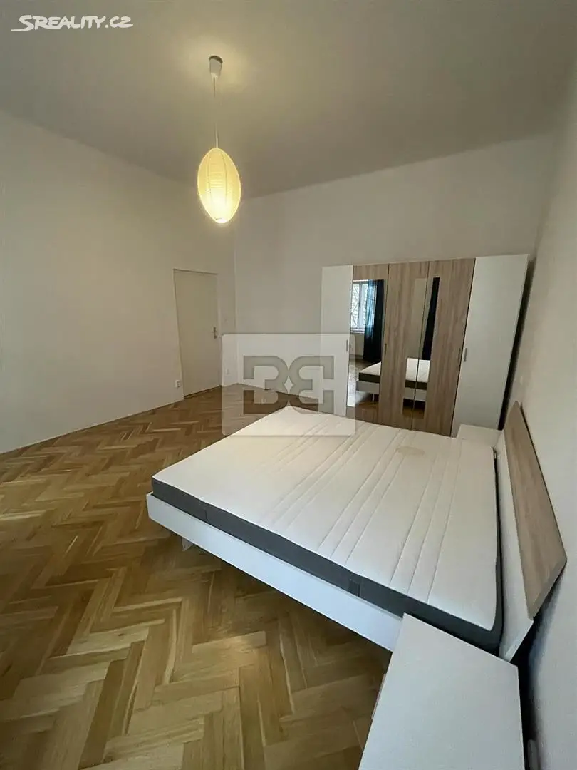 Pronájem bytu 2+1 66 m², Na Kozačce, Praha 2 - Vinohrady
