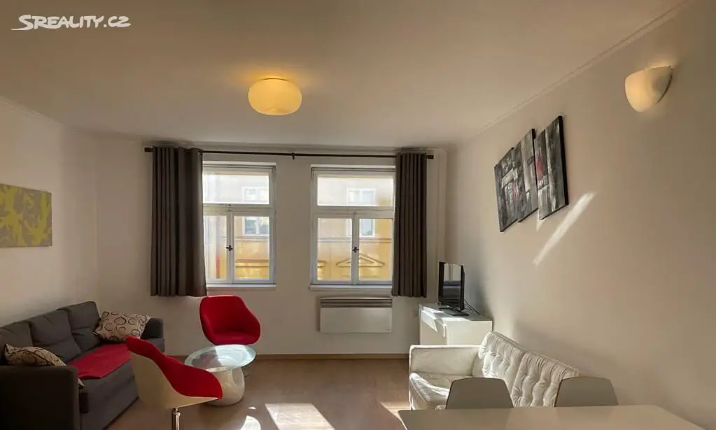 Pronájem bytu 2+1 57 m², Roháčova, Praha 3 - Žižkov