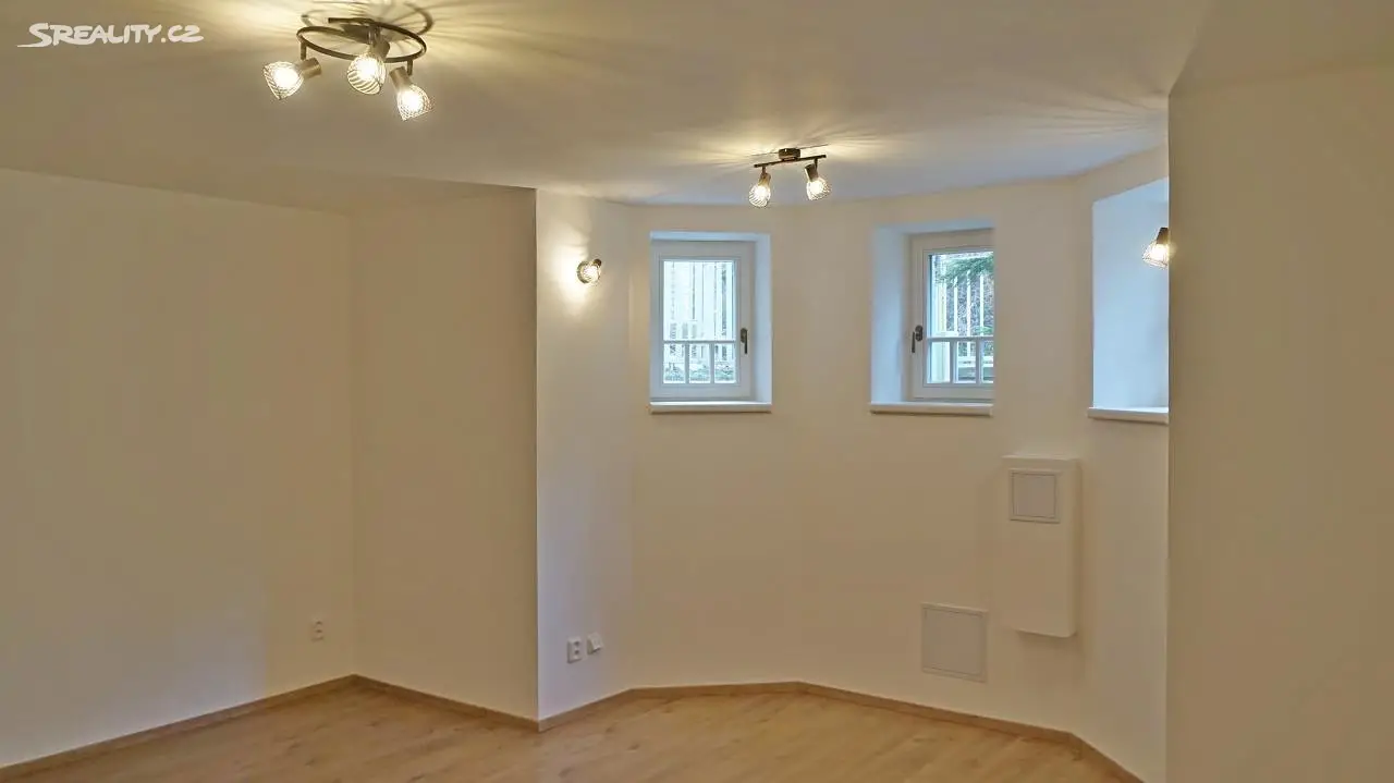 Pronájem bytu 2+kk 70 m², Krondlova, Brno - Žabovřesky