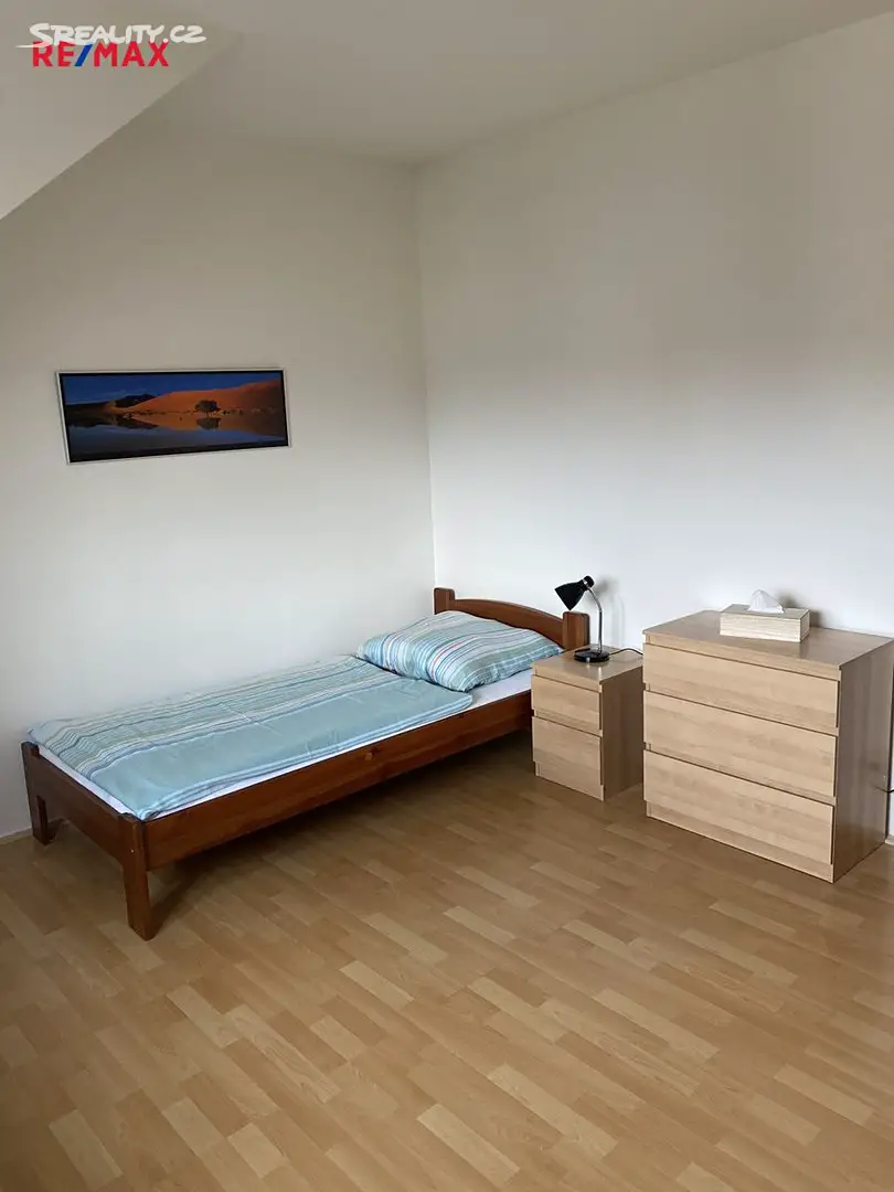 Pronájem bytu 2+kk 60 m² (Podkrovní), Štefánikova, Louny