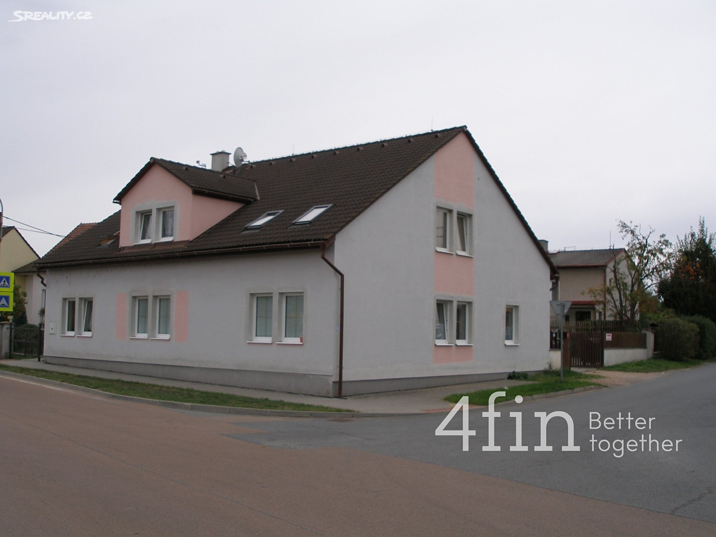 Pronájem bytu 2+kk 65 m² (Podkrovní), Novoveská, Plzeň - Lhota