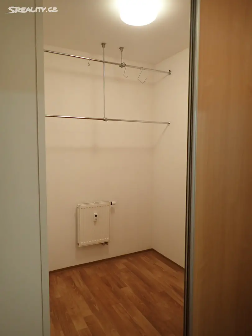 Pronájem bytu 2+kk 65 m² (Podkrovní), Žejdlicova, Polná