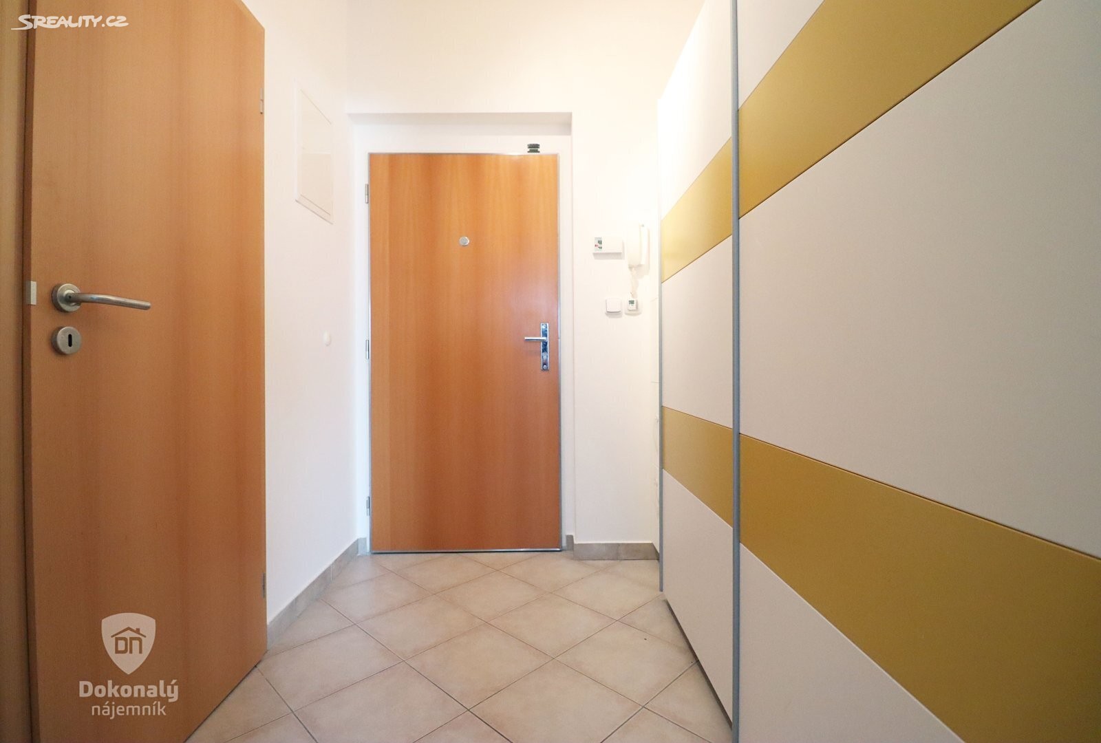 Pronájem bytu 2+kk 50 m², Žampiónová, Praha 10 - Pitkovice